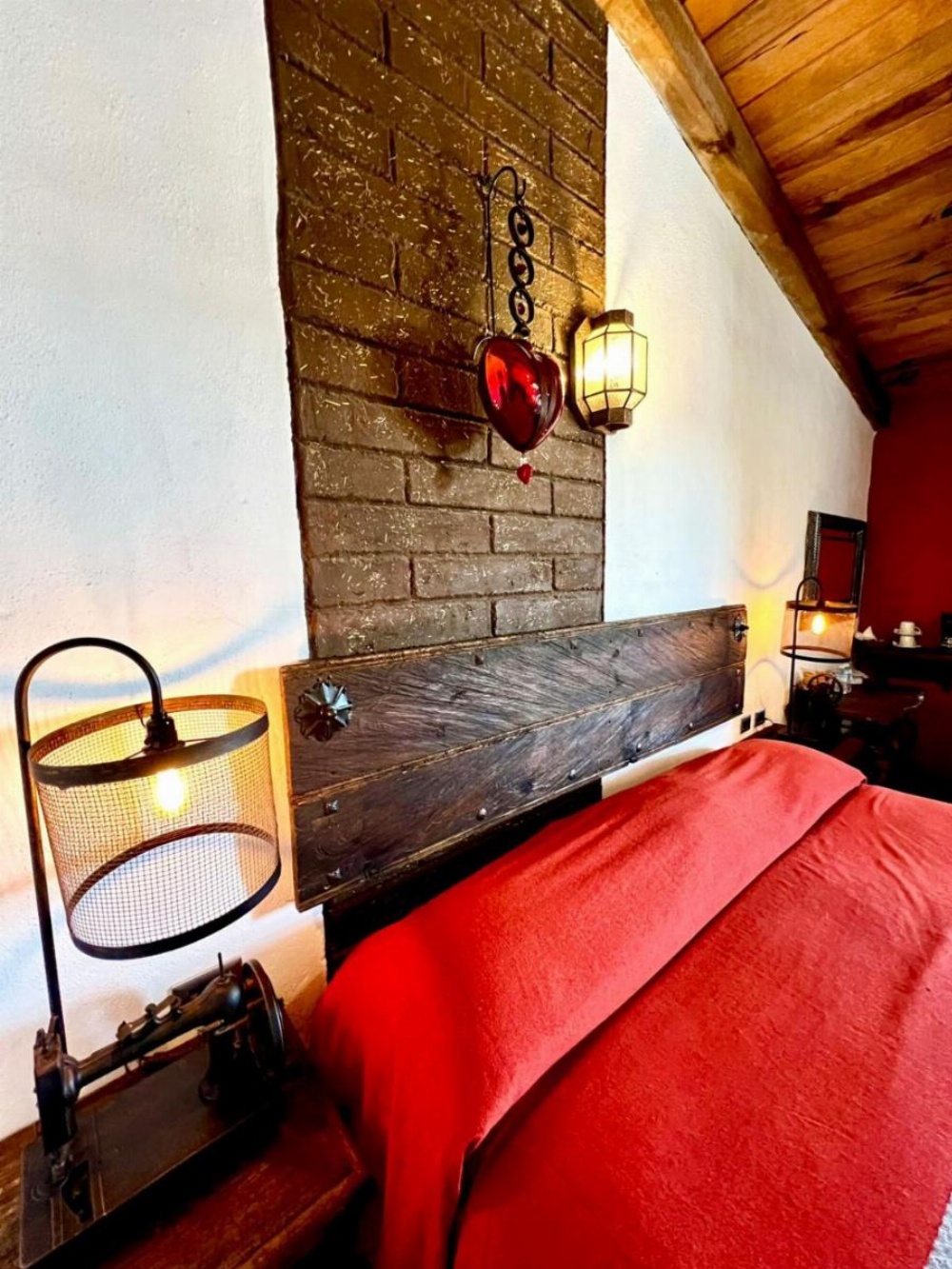 Room image 3